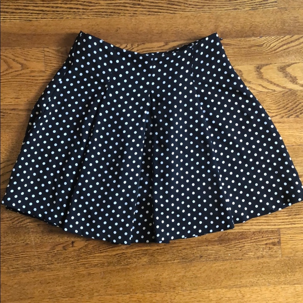 Black and White polkadot Skort size 2